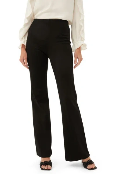 Trina Turk Chimayo 3 Pull On Ponte Pant In Black