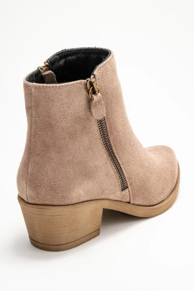 Forever & Always Shoes Jayer Leather Double-zip Block Heel Boot In Brown