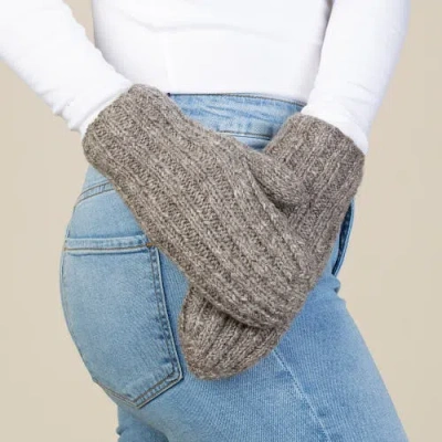 Feelgoodz Artisan Hand-knit Denali Ribbed Mitten In Gray