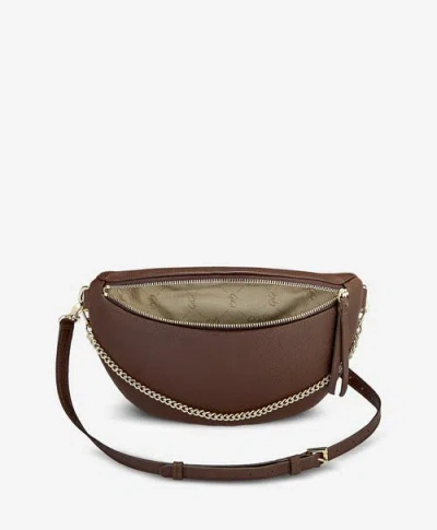 Gigi New York Beck Sling Bag In Brown