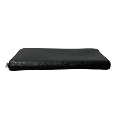Pre-owned Louis Vuitton Black Taiga Leather Long Wallet (bi-fold) ()