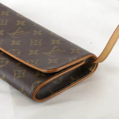 Pre-owned Louis Vuitton Brown Monogram Pochette Shoulder Bag ()