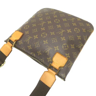 Pre-owned Louis Vuitton Brown Monogram Pochette Shoulder Bag ()