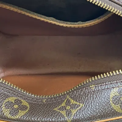 Pre-owned Louis Vuitton Brown Monogram Shoulder Bag ()