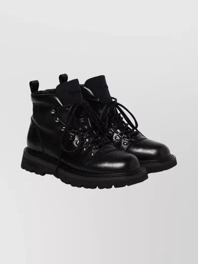 Woolrich Urban Trekking Ankle Boot With Chunky Sole In Black