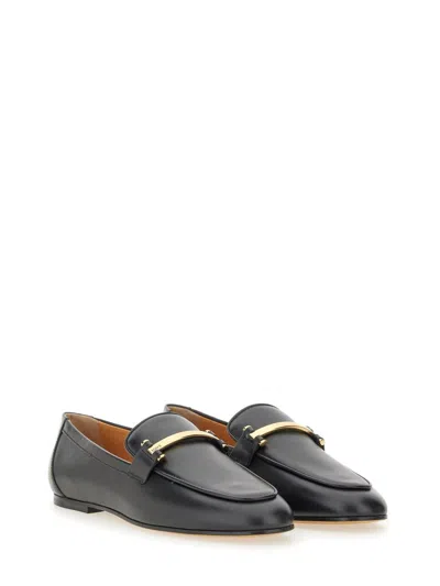 Tod's Leather Loafer In Black