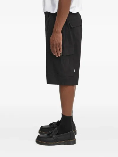 Neighborhood Cargo-pocket Shorts In Black