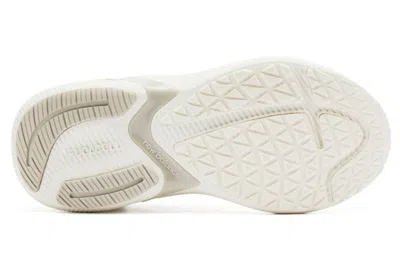 New Balance (wmns)  Fuelcell 'white'