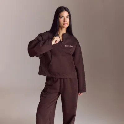 Lounge Chocolate In Brown