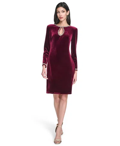 Vince Camuto Beaded Keyhole Long Sleeve Velvet Dress In Burgundy
