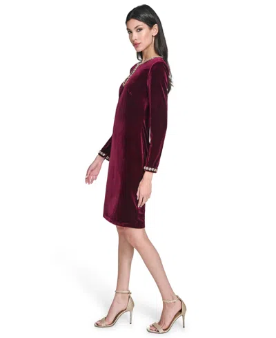 Vince Camuto Beaded Keyhole Long Sleeve Velvet Dress In Burgundy
