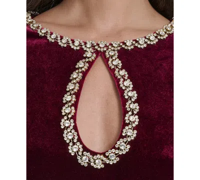 Vince Camuto Beaded Keyhole Long Sleeve Velvet Dress In Burgundy