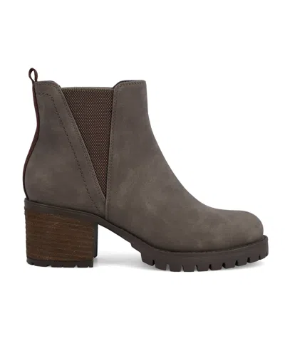 Mia Women's Jody Lug Sole Wide-width Chelsea Booties In Brown