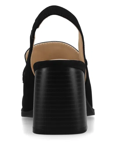 Journee Collection Womens Square Closed Toe Stacked Heel Pumps In Black