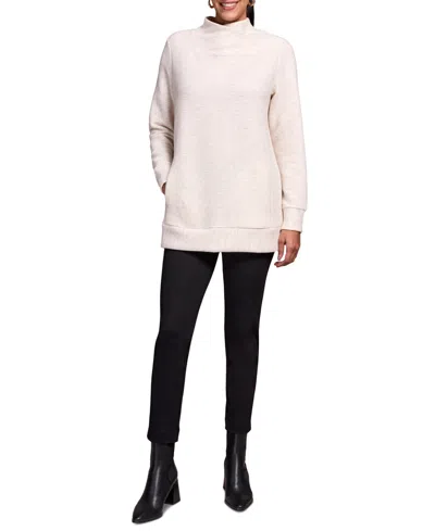 Tribal Women's Long Sleeve V Neck Top In Neutral