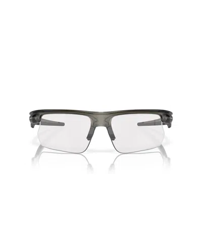 Oakley Unisex Photochromic Sunglasses, Bisphaera Oo9400 In Red