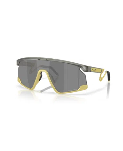 Oakley Man Sunglass Oo9237 Bxtr Metal Alloy Collection In Gray
