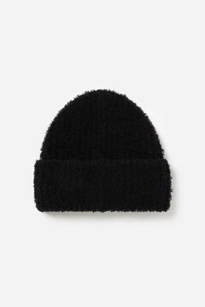 Filippa K Fluffy Hat In Black