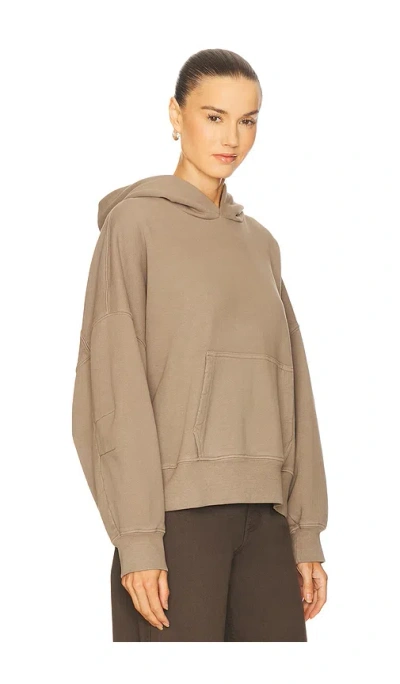 Grlfrnd Essential Hoodie In Brown