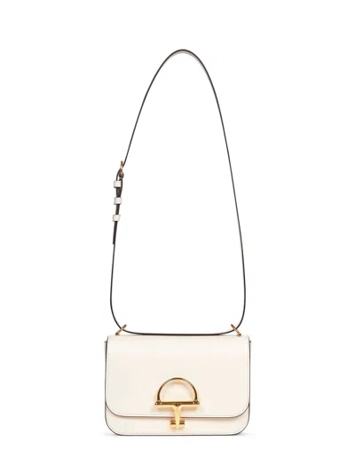 Gucci Small Crossbody Bag In Smooth Leather In Orange