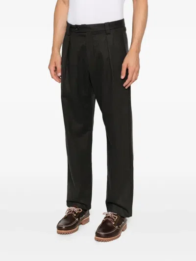 Apc Pleated Trousers In Black
