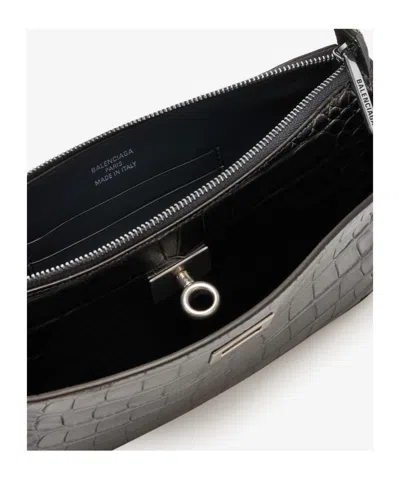 Balenciaga Rodeo Sling Pochette In Black