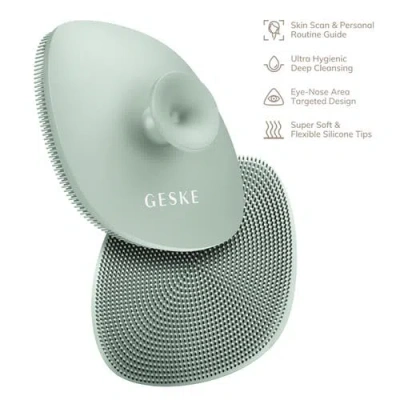 Geske Smartappguided Facial Brush With Handle | 4 In 1 - Green In Green
