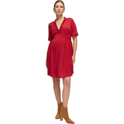 Ingrid & Isabel Deep V Short Maternity Dress In Red