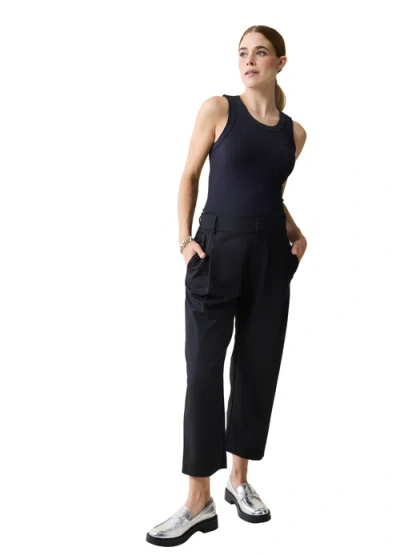 Ingrid & Isabel Seamless Maternity Rib Tank In White