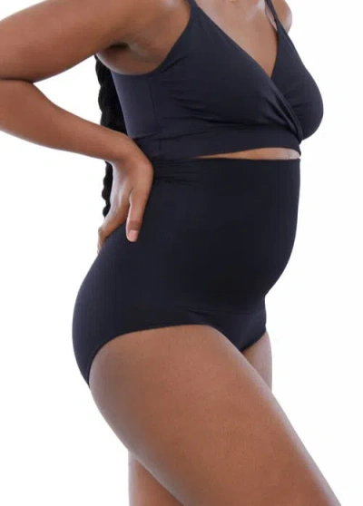 Ingrid & Isabel Cooling Postpartum Compression Underwear In Black