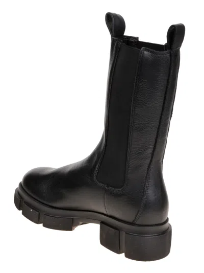 Copenhagen Leather Chelsea Boot In Black