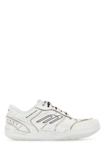 Balenciaga Women Hamptons Worn-out Leather Low-top Sneakers In Neutral