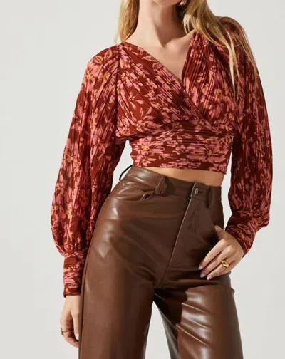 Astr Pernille Pleated Floral Puff Sleeve Top In Rust In Brown