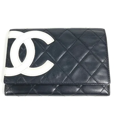 Pre-owned Chanel Leather Wallet (bi-fold) () In Multi