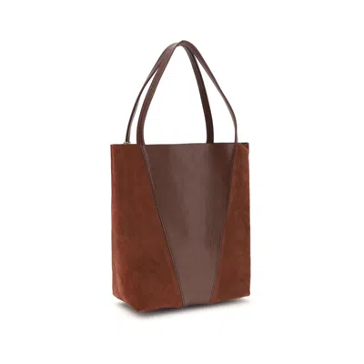 Chloé Spin Shoulder Bag In Brown