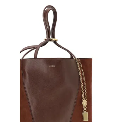 Chloé Spin Shoulder Bag In Brown