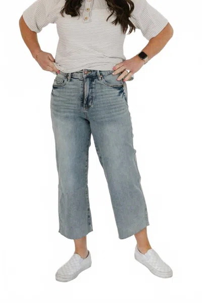 Judy Blue Women's Birch Point Wide Leg Cropped Jeans In Light Wash In Blue