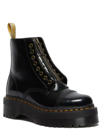 Dr. Martens Sinclair Combat Boot In Black Hammered Leather With A Large Treaded Sole