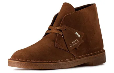 Clarks Desert Boot M In Brown