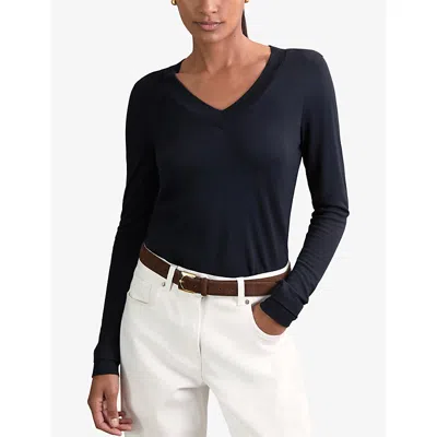 Reiss Womens Navy Brady V-neck Fine-knit Top In Animal Print