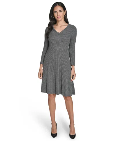 Jessica Howard Petite V-neck Fit & Flare Ribbed Dress In Gray