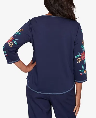 Alfred Dunner Petite Saratoga Springs Embroidered Sleeve Knit Top With Necklace In Blue