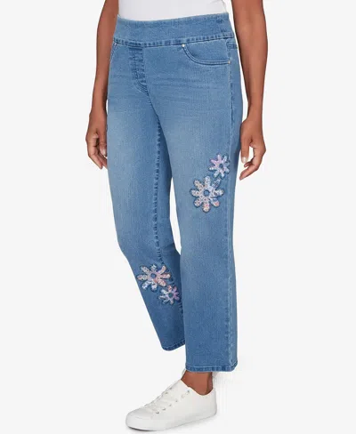 Alfred Dunner Petite Hilton Head Floral Applique Detail Pants In Blue