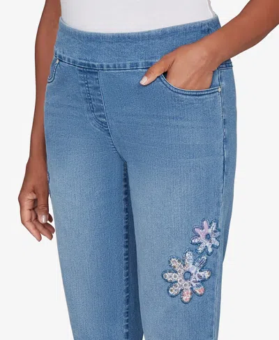 Alfred Dunner Petite Hilton Head Floral Applique Detail Pants In Blue