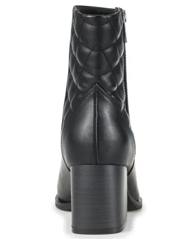 Baretraps Women's Dineen Block Heel Bootie In Black