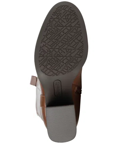 Baretraps Women's Daicy Wide Calf Tall Boot In Brown