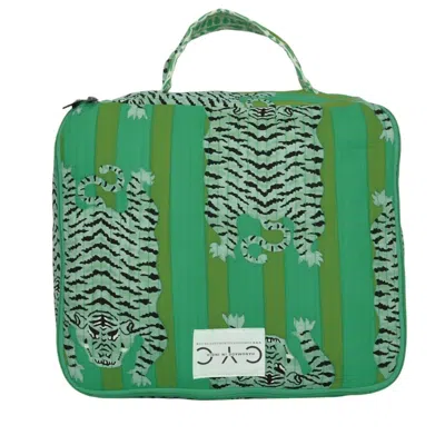 Conscious Yoga Collective The Six Piece Travel Set In Green In Green