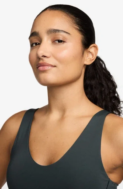 Nike Pro Indy Plunge Medium-support Padded Sports Bra In Black