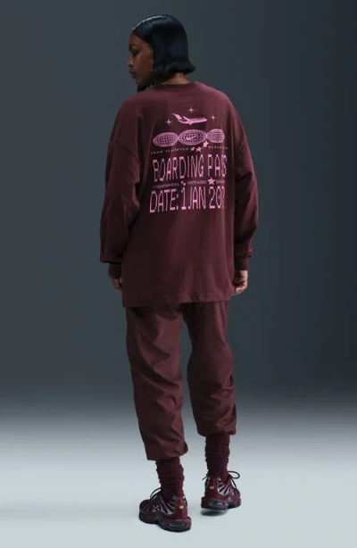 Nike Air Flight Club Oversize Long Sleeve Graphic T-shirt In Burgundy