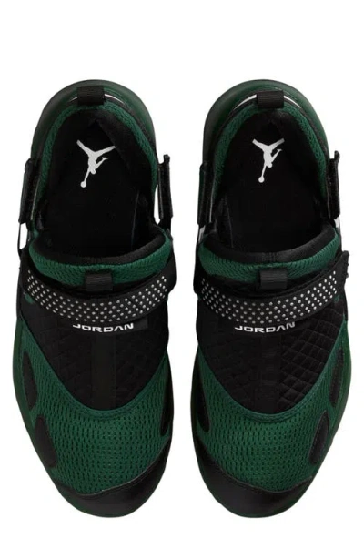 Jordan Trunner Lx Sneaker In Multi